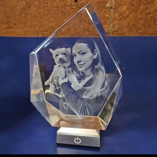 Diamante Grande de Cristal Personalizado con Foto 3D y Base Luminosa