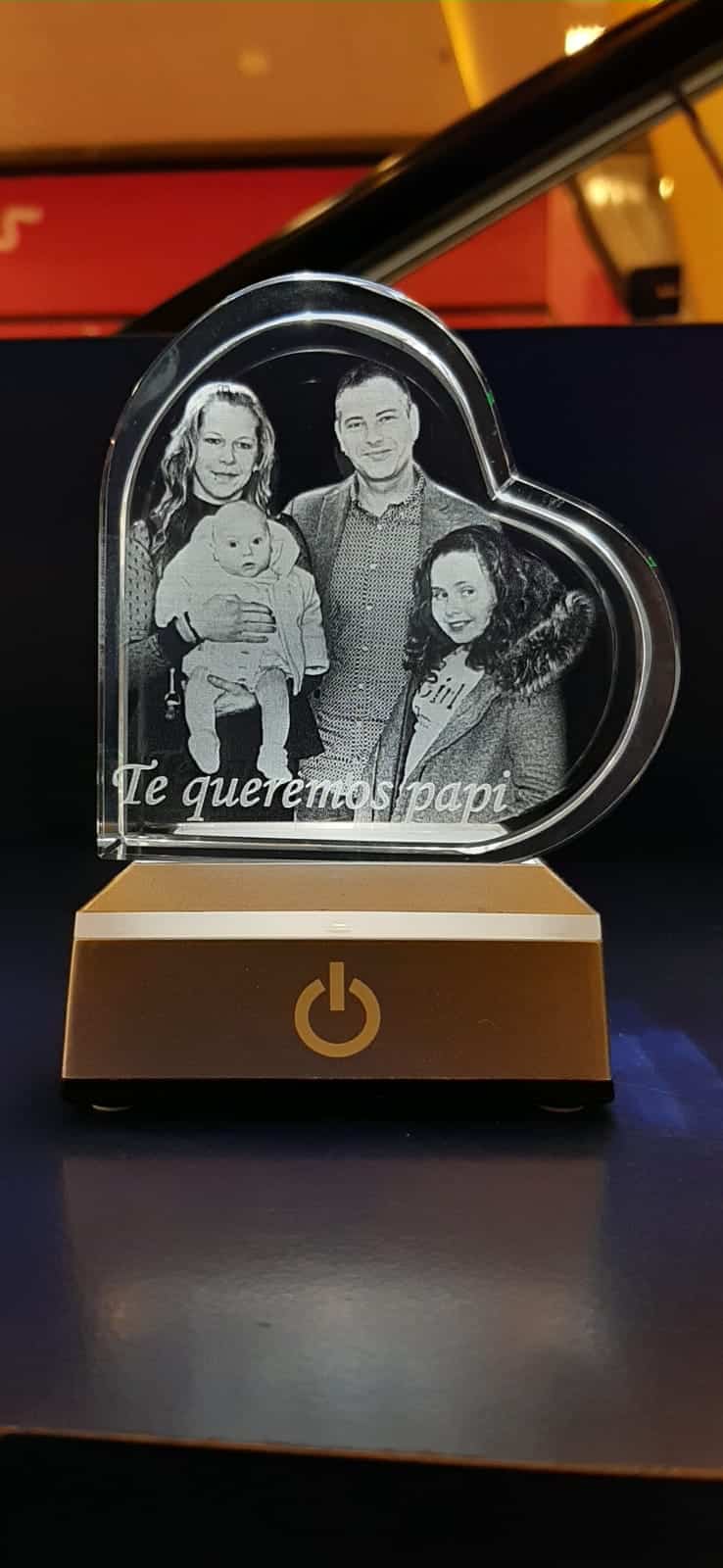 CORAZÓN PEQUEÑO - INCLUYE BASE LUMINOSA