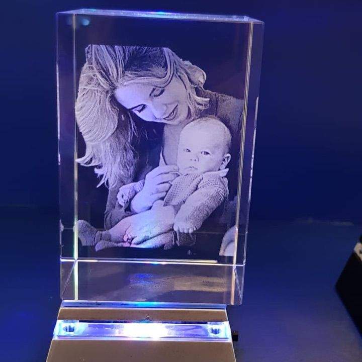 CUBO GRANDE - INCLUYE BASE LUMINOSA